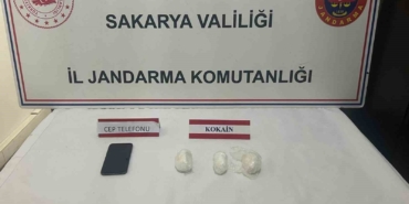 sakaryada-4-ilcede-uyusturucu-operasyonu-1-milyonluk-kokain-ele-gecirildi-bIGFG85t.jpg