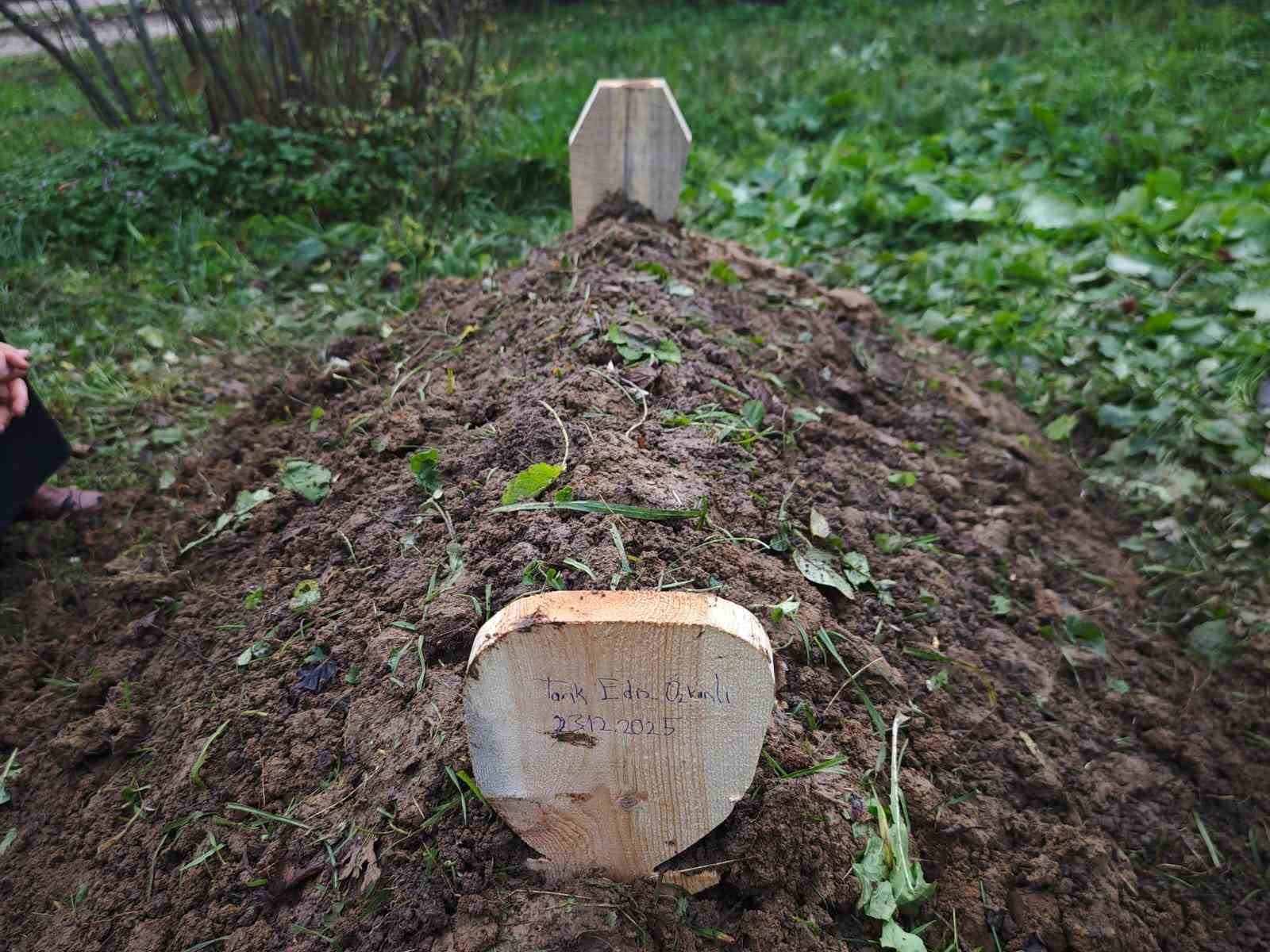 sakaryada 8 yasindaki cocuk menenjit yuzunden vefat etti 2 nmT5l9lc
