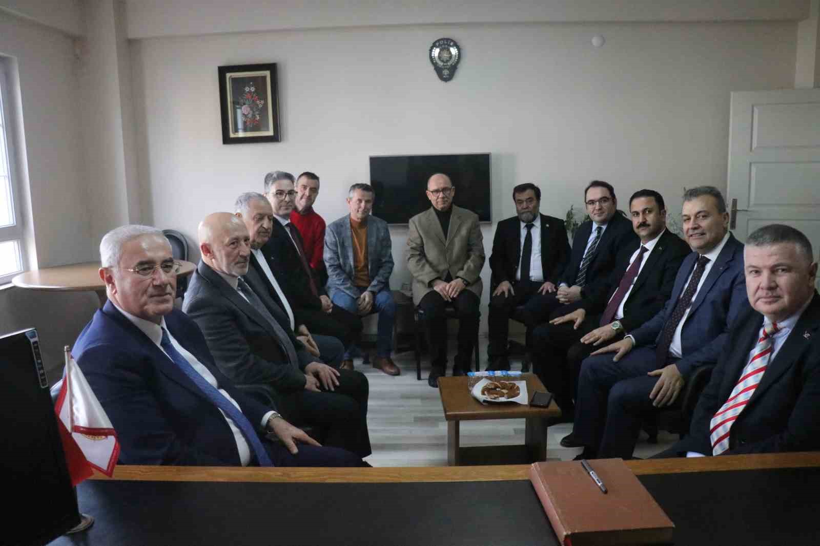 sakaryada acik kursu kuruldu ombudsman halkin sikayetlerini dinledi 7 YNAvLgOL