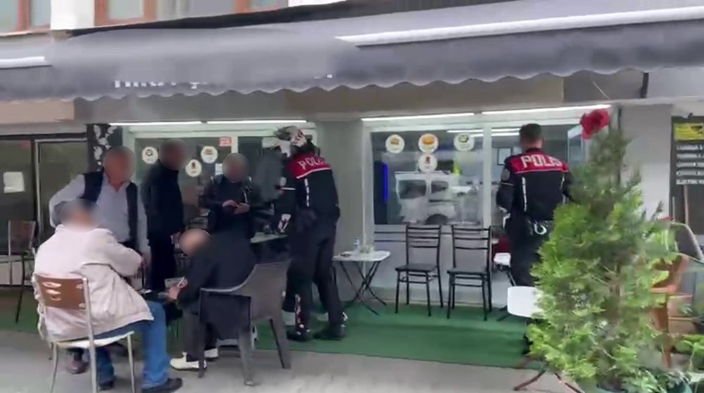 sakaryada fuhus ocagi operasyonu 4 tutuklama 0 lIY7aEZP