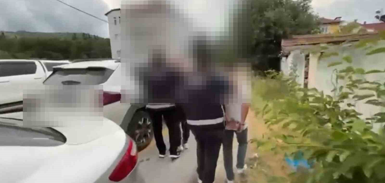 sakaryada is yerini kundaklayan 3 kisi tutuklandi 3 nYpQhO2E