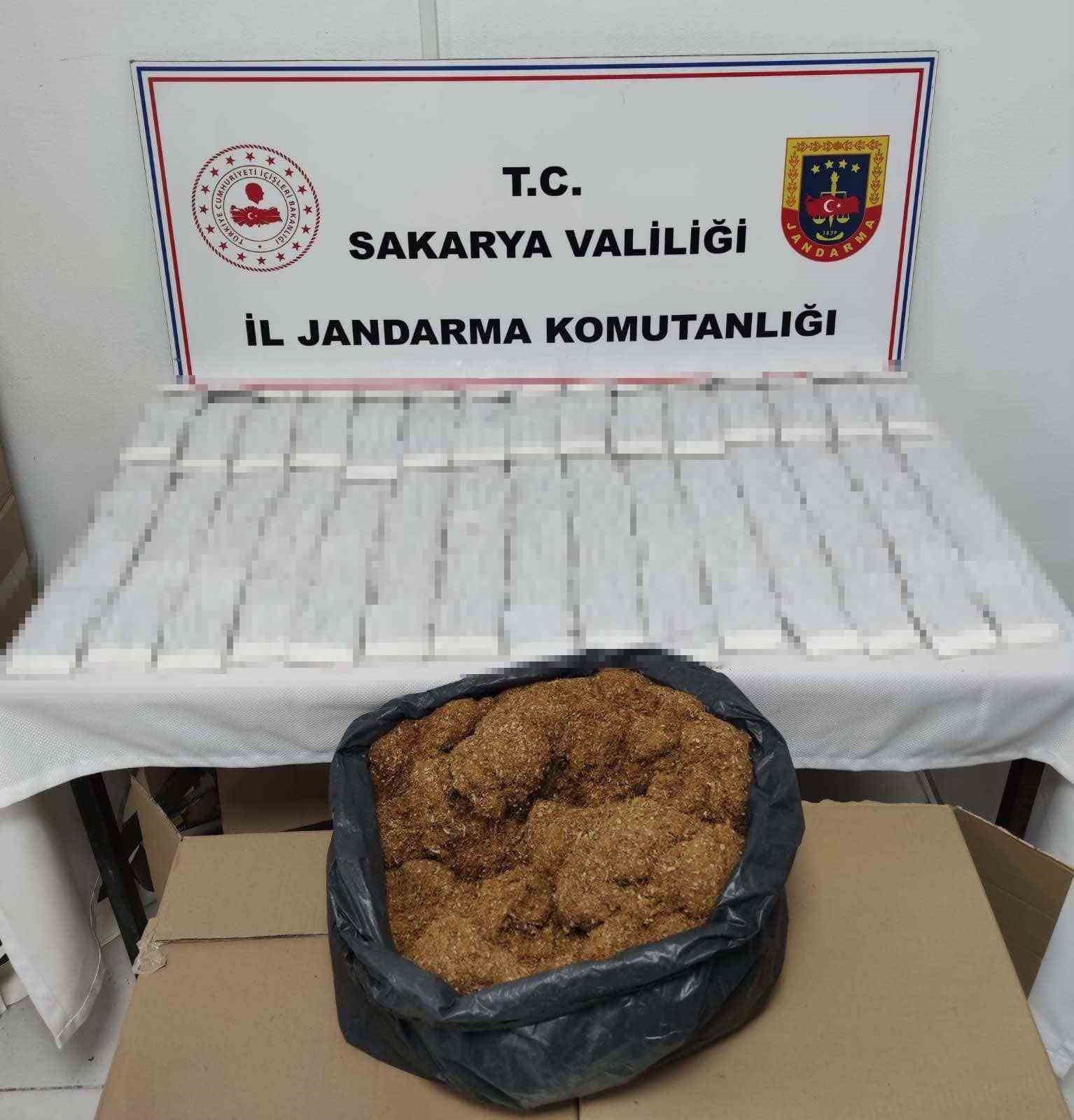 sakaryada jandarma kacakciliga gecit vermiyor 3 ilcede 4 gozalti 3 nDEM96Yc