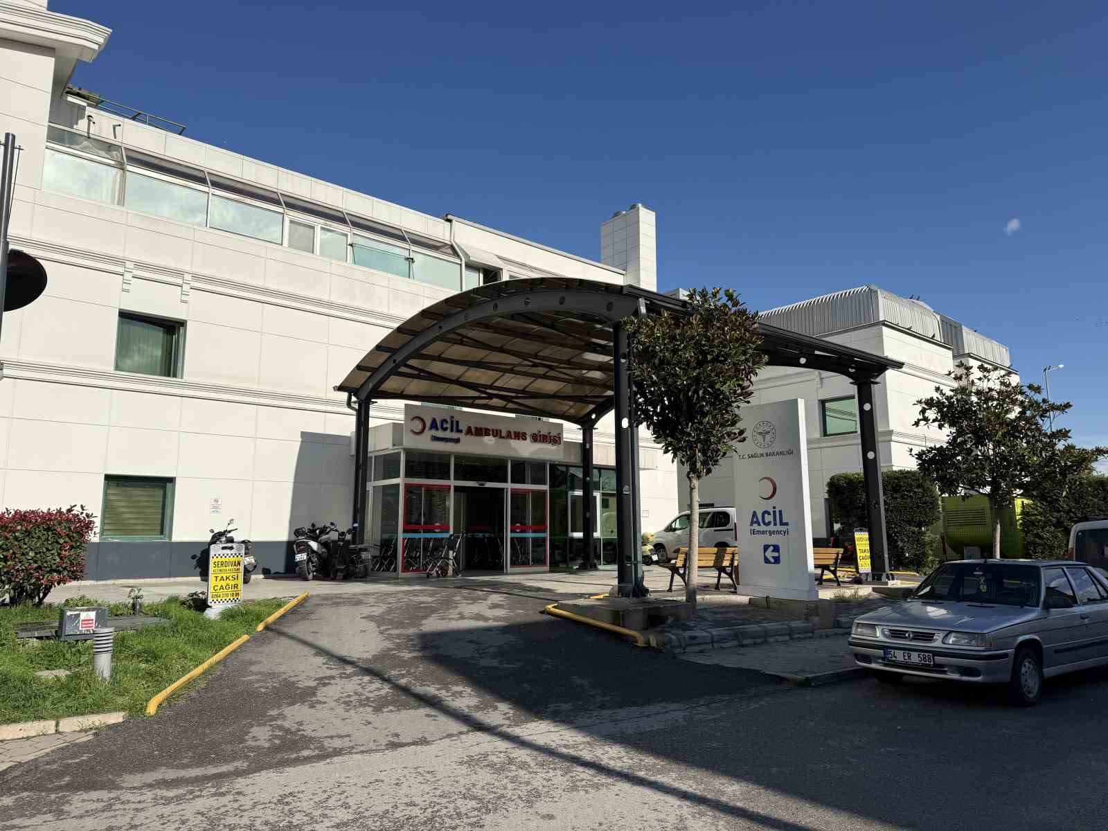 Sakarya’da kız öğrenci yurdunda zehirlenme şüphesi 5 sakaryada kiz ogrenci yurdunda zehirlenme suphesi 1 ALcAU9AH