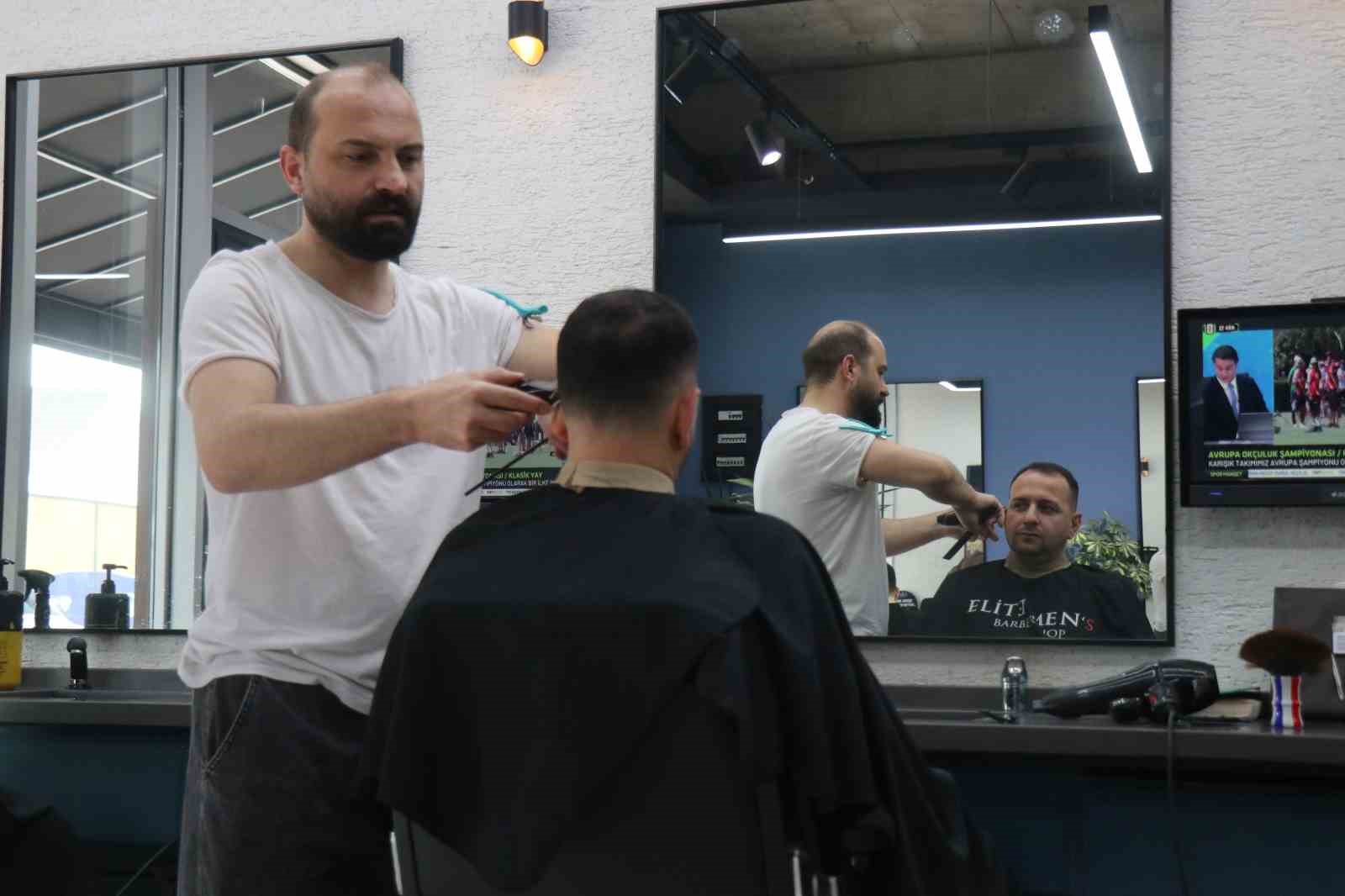 sakaryada kurban bayrami oncesi berberlerde yogun mesai 1 BPUUuLR3