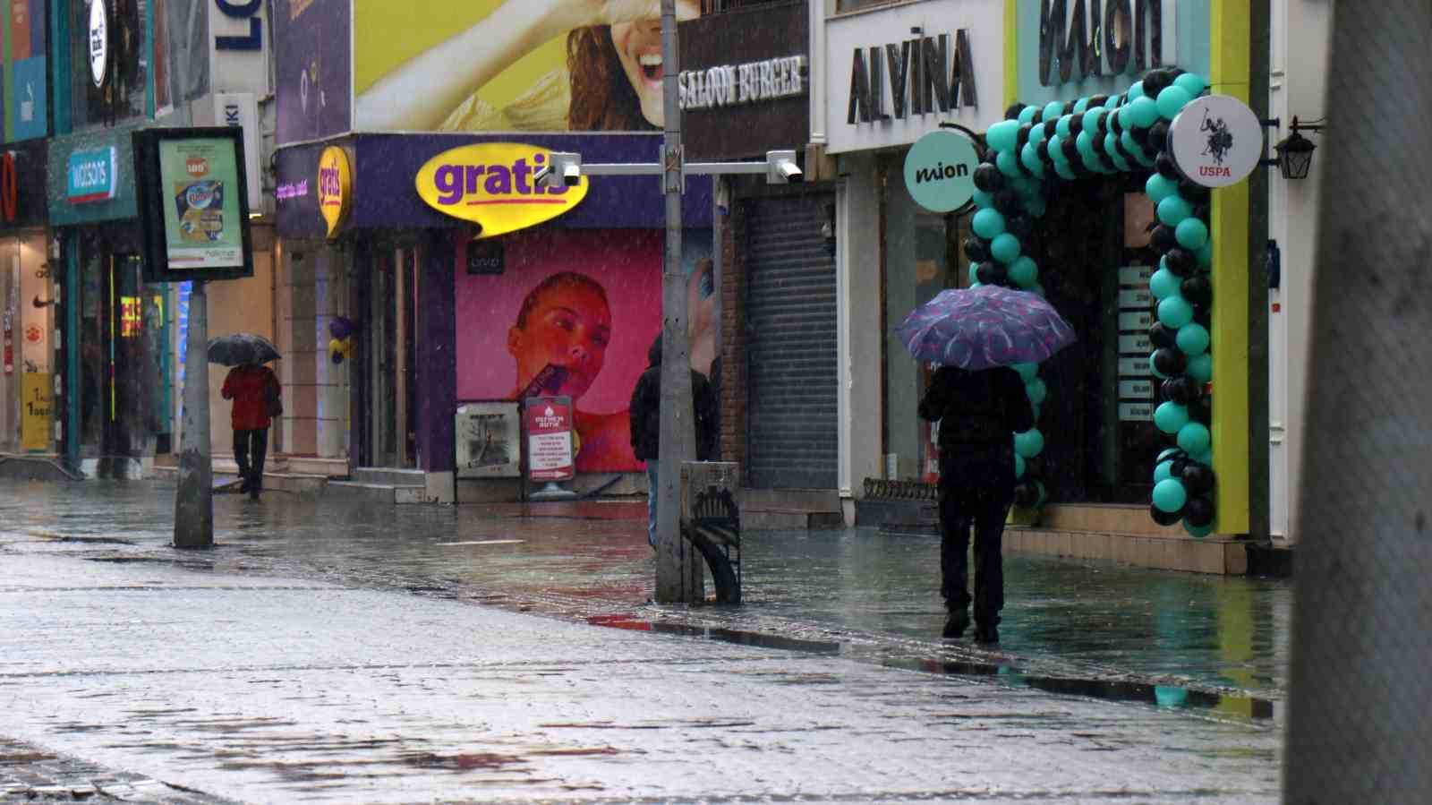 sakaryada lapa lapa kar yagisi etkili oldu 8 L33eJPAZ