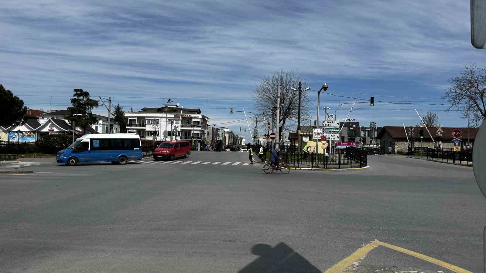 sakaryada merkezde bahar yaylalarda kis yasaniyor 5 7pJH5SZC