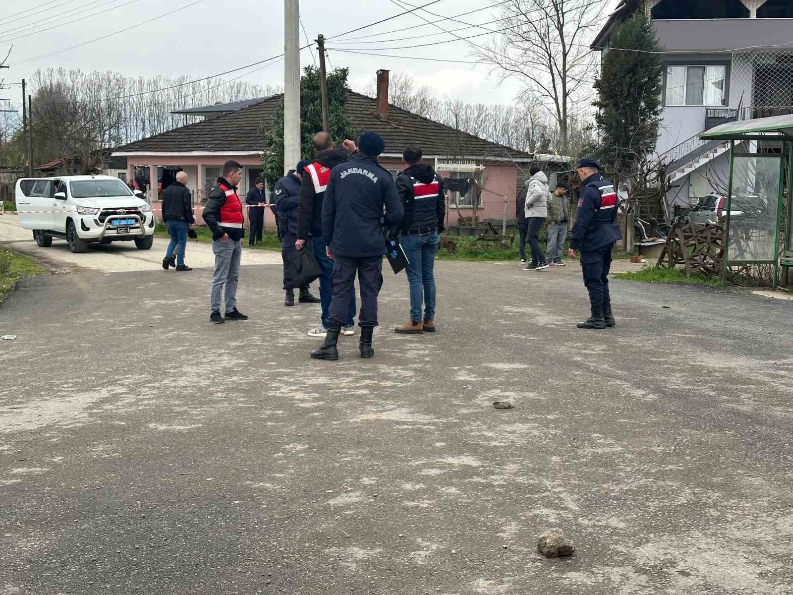 sakaryada miras kavgasi 2 yarali 2 VrpjIHun