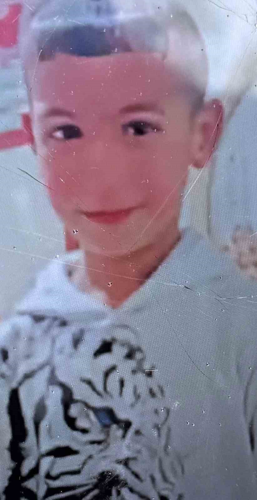 Sakarya’da nehre düşen çocuğu arama çalışmaları bir haftadır sürüyor 10 sakaryada nehre dusen cocugu arama calismalari bir haftadir suruyor 6 yybSPEsQ