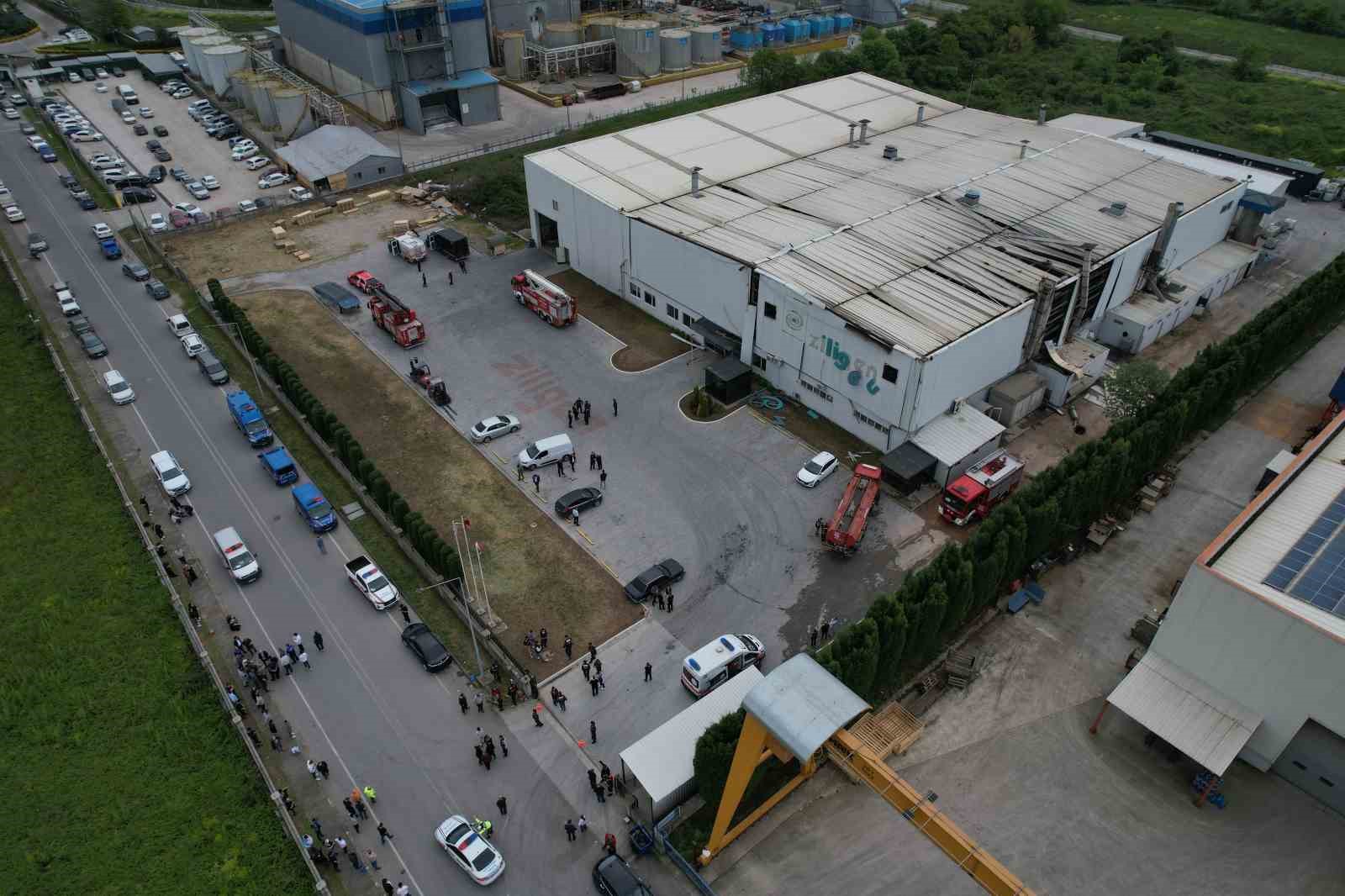 sakaryada patlamanin yasandigi fabrika havadan goruntulendi 11 Vs94zuhQ