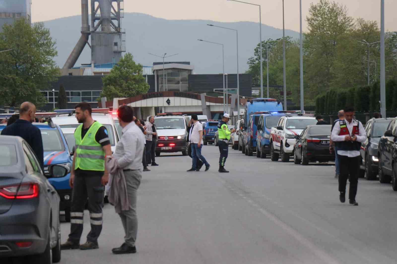 sakaryada patlamanin yasandigi fabrika havadan goruntulendi 4 GuiXvIgY