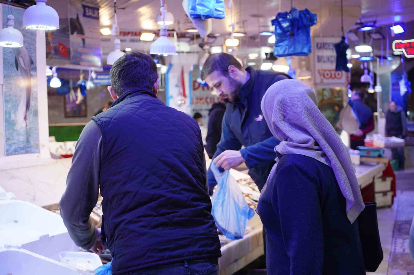 sakaryada sezonun son baliklari vatandasla bulusuyor 0 OguBjORR