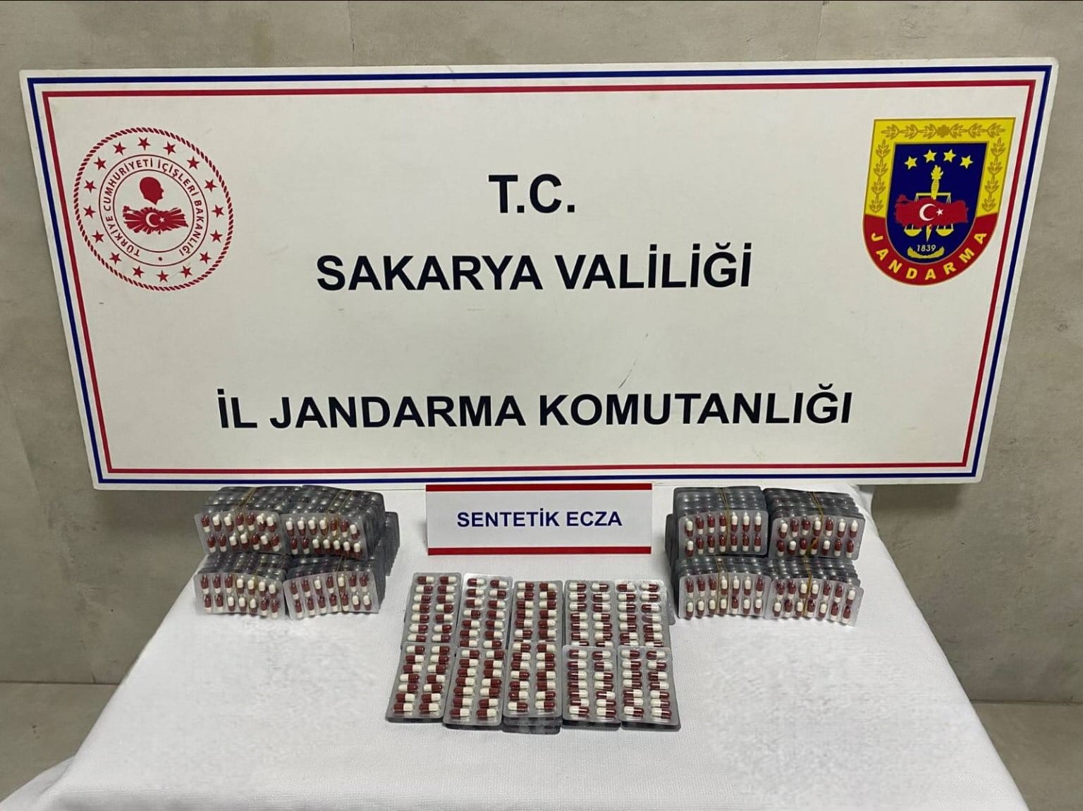 sakaryada uyusturucu operasyonlari 5 tutuklama 0 2y9m3PCu