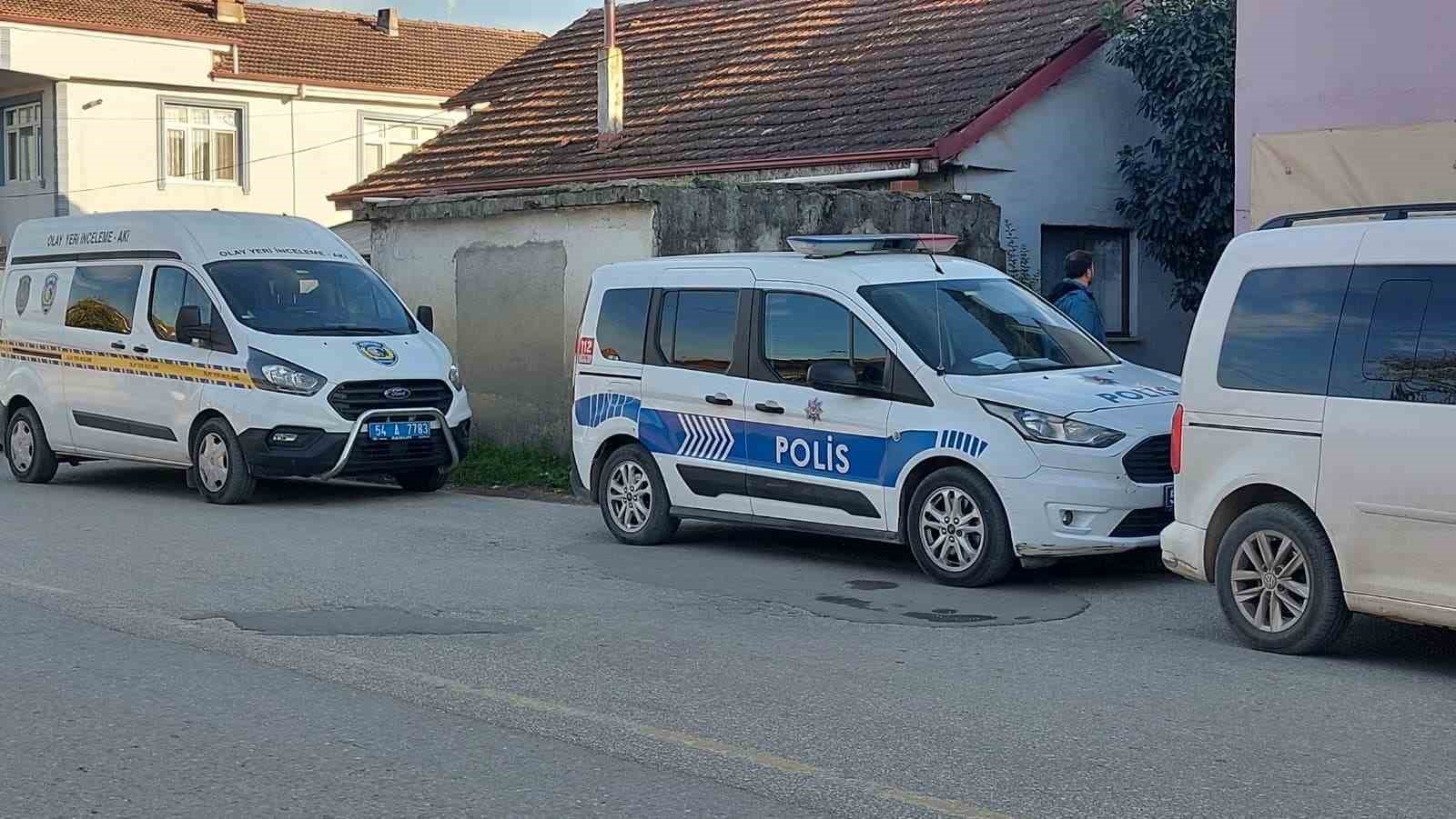 sakaryada uyusturucu operasyonu 1 gozalti 2 SSeGtJ9L