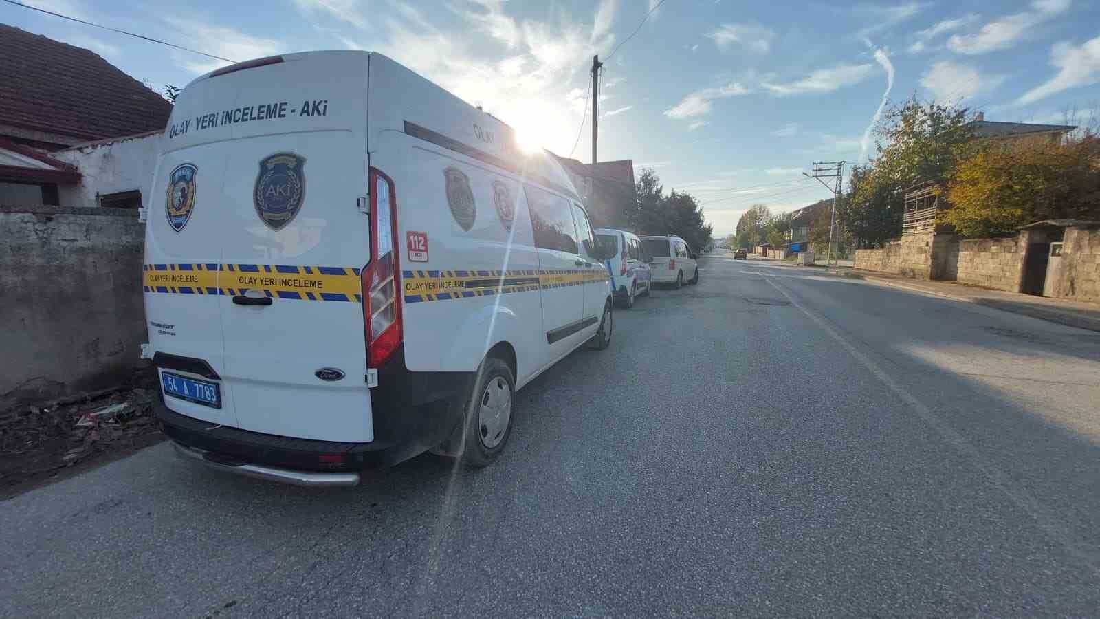 sakaryada uyusturucu operasyonu 1 gozalti 4 navDYTjf