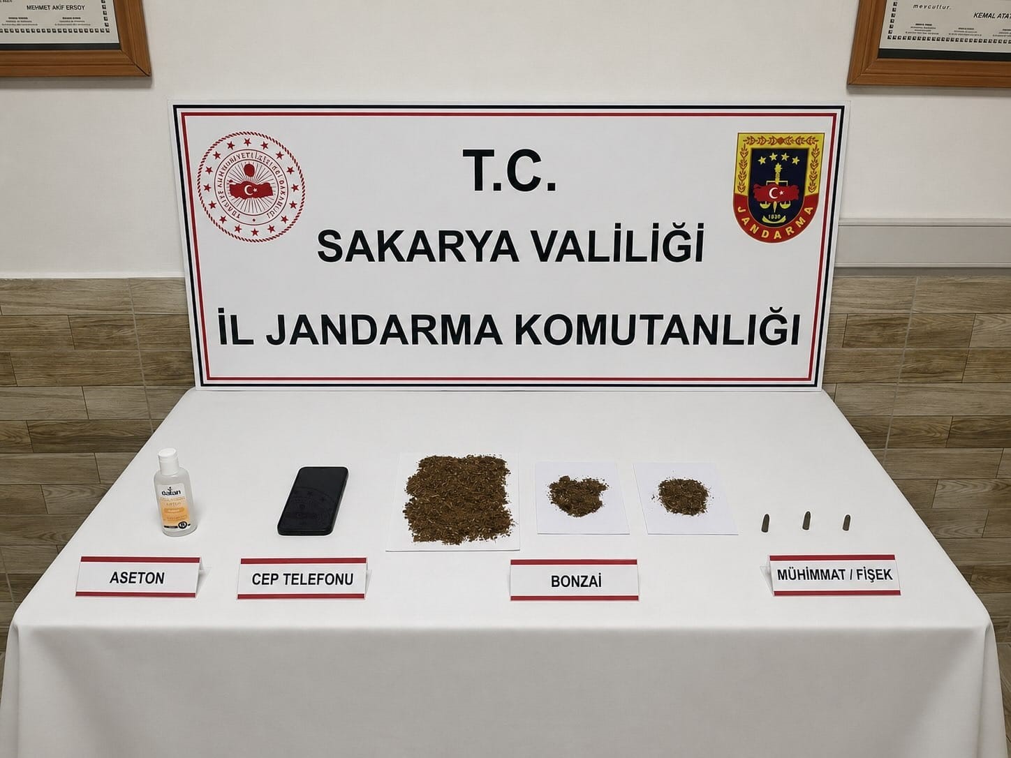 sakaryada uyusturucu operasyonu 7 tutuklama 1 spt1whZY