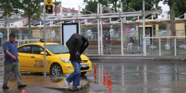 sakaryada-yagis-hayati-olumsuz-etkiledi-D4NemGOi.jpg