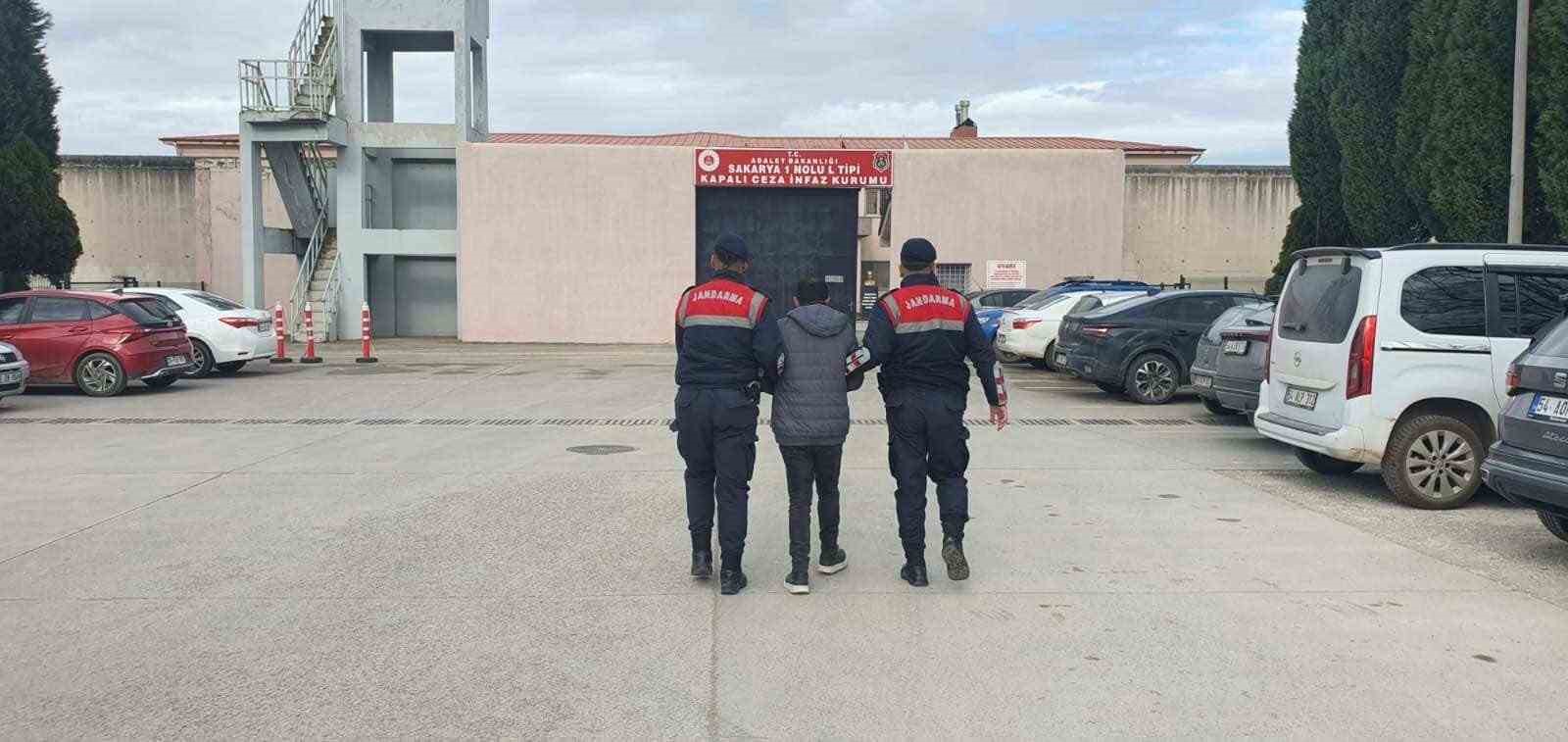sakaryada yilin ilk haftasinda cesitli suclardan aranan toplam 301 sahis yakalandi 0
