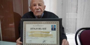 sakaryanin-100-yasindaki-donercisi-84-yildir-meslegini-surduruyor-dOCRMXl1.jpg