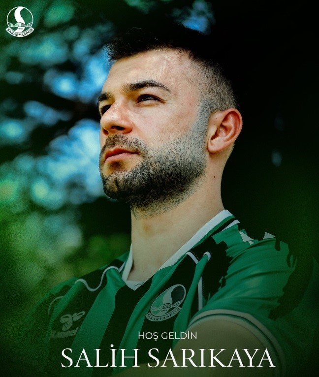 Sakaryaspor, 3 futbolcuyu renklerine bağladı 5 sakaryaspor 3 futbolcuyu renklerine bagladi 1
