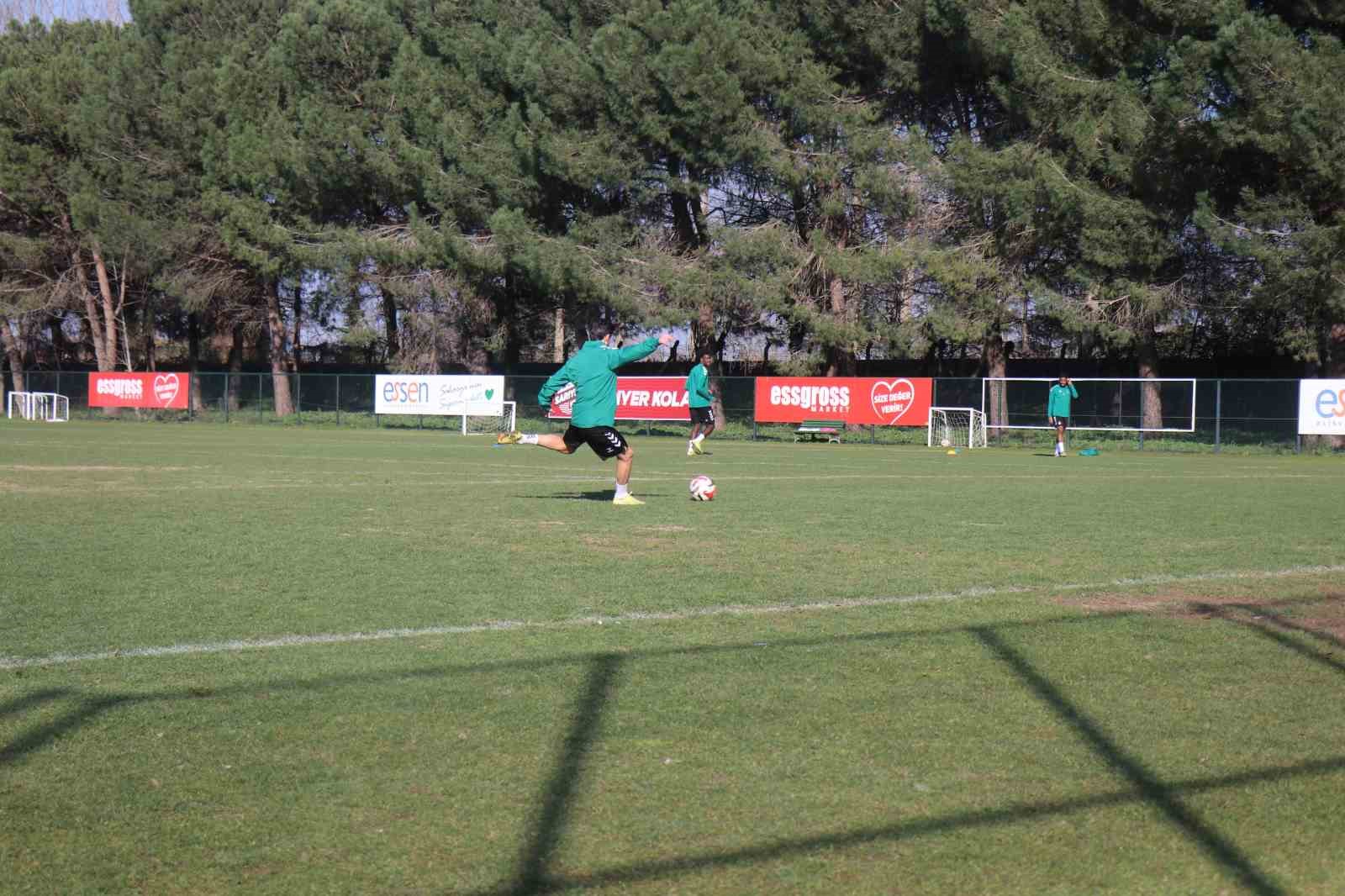 Sakaryaspor, Adana Demirspor mesaisinde 7 sakaryaspor adana demirspor mesaisinde 3 wiVNF8aP