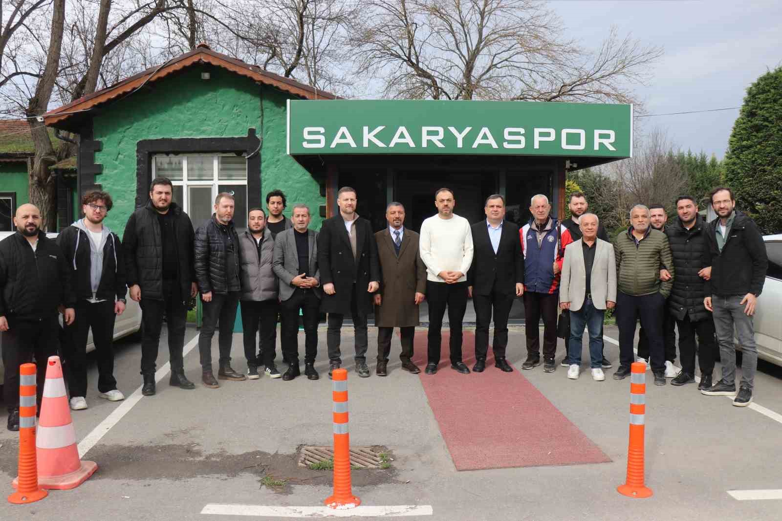 sakaryaspor baskani enes zenginden 1 aylik rapor 8 transfer 18 dosya kapatma 3 r4YzZK9p