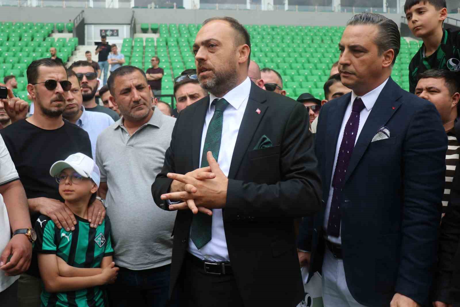 sakaryaspor kongresinde arbede secim ertelendi 3 qDlGfwPJ