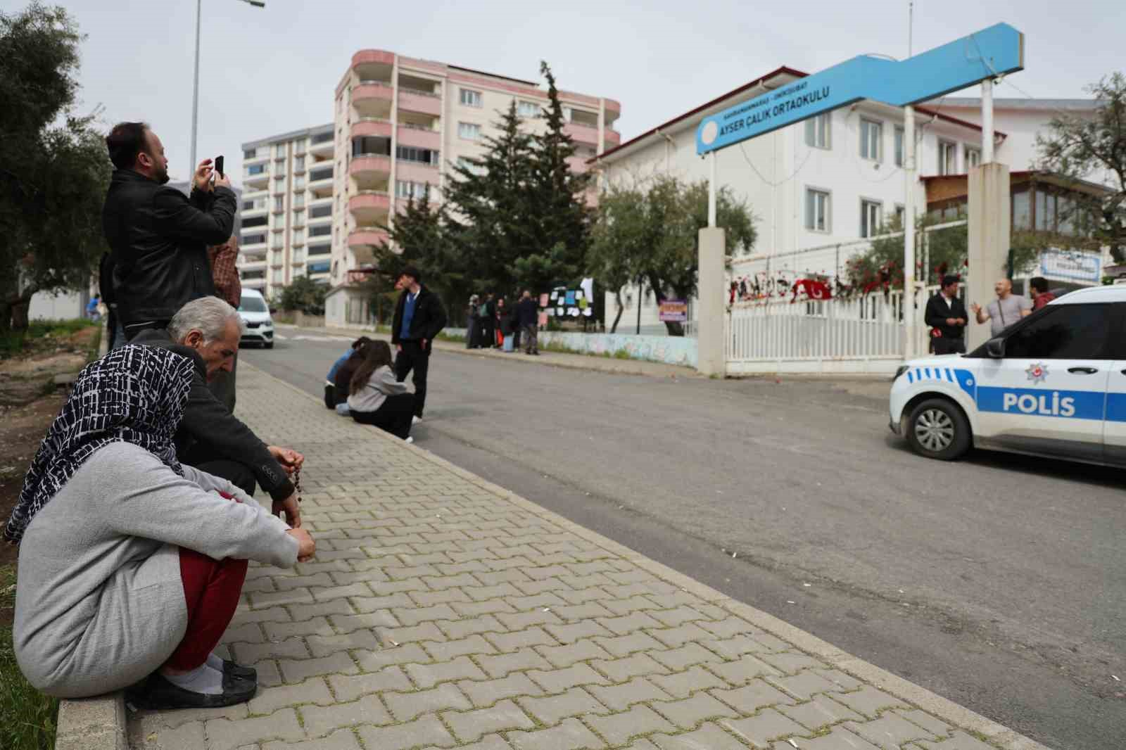saldirgani karsi sinifinda okuyan ogrenci anlatti 6 G97OQk3j
