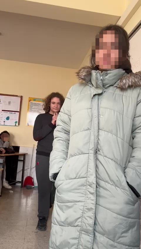 saldirganin sinifta cekildigi goruntuler ortaya cikti 0 NGC9iZ1z