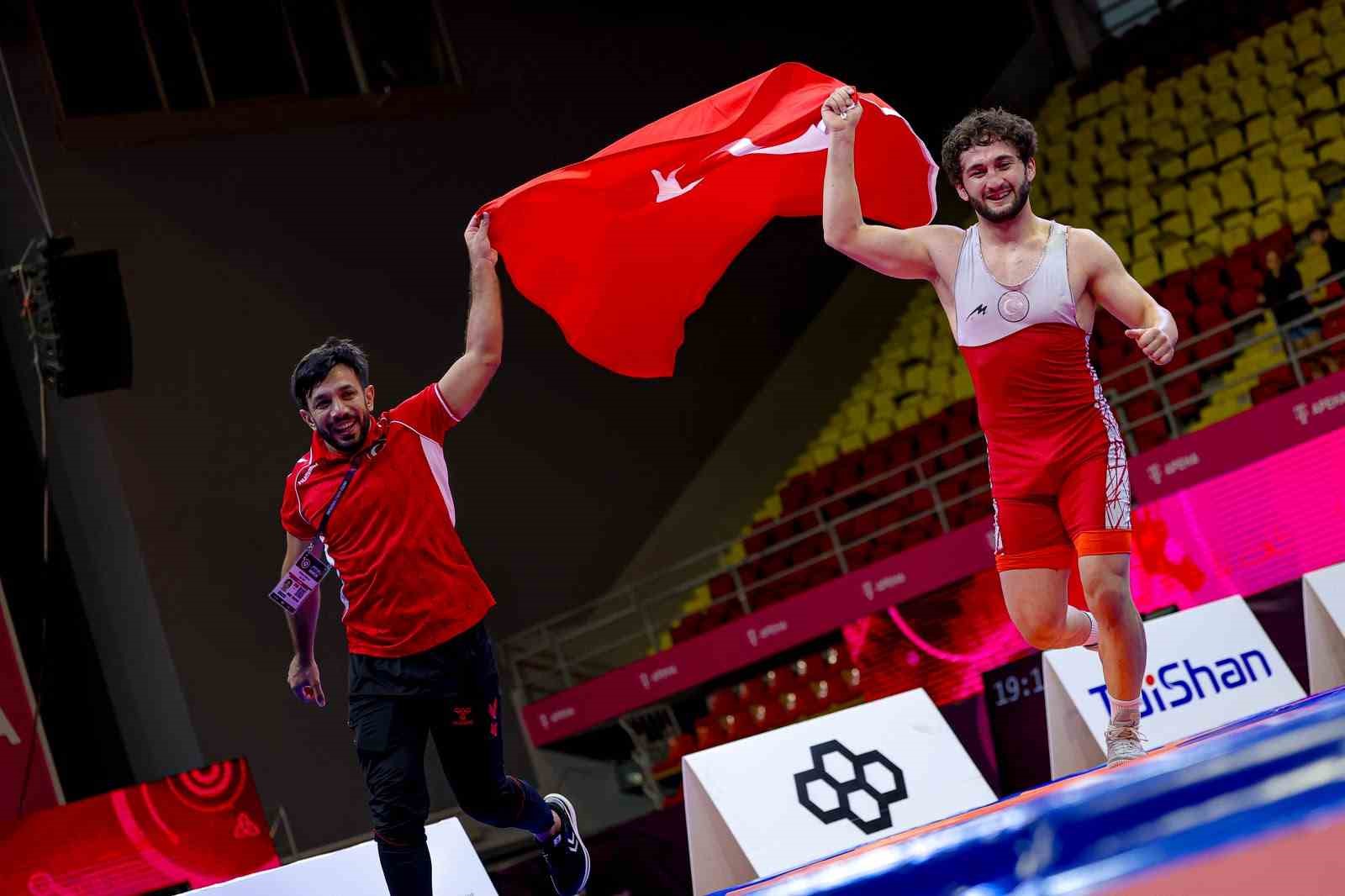 salih yusuf yazici avrupa sampiyonu 1 ZnmSghKn