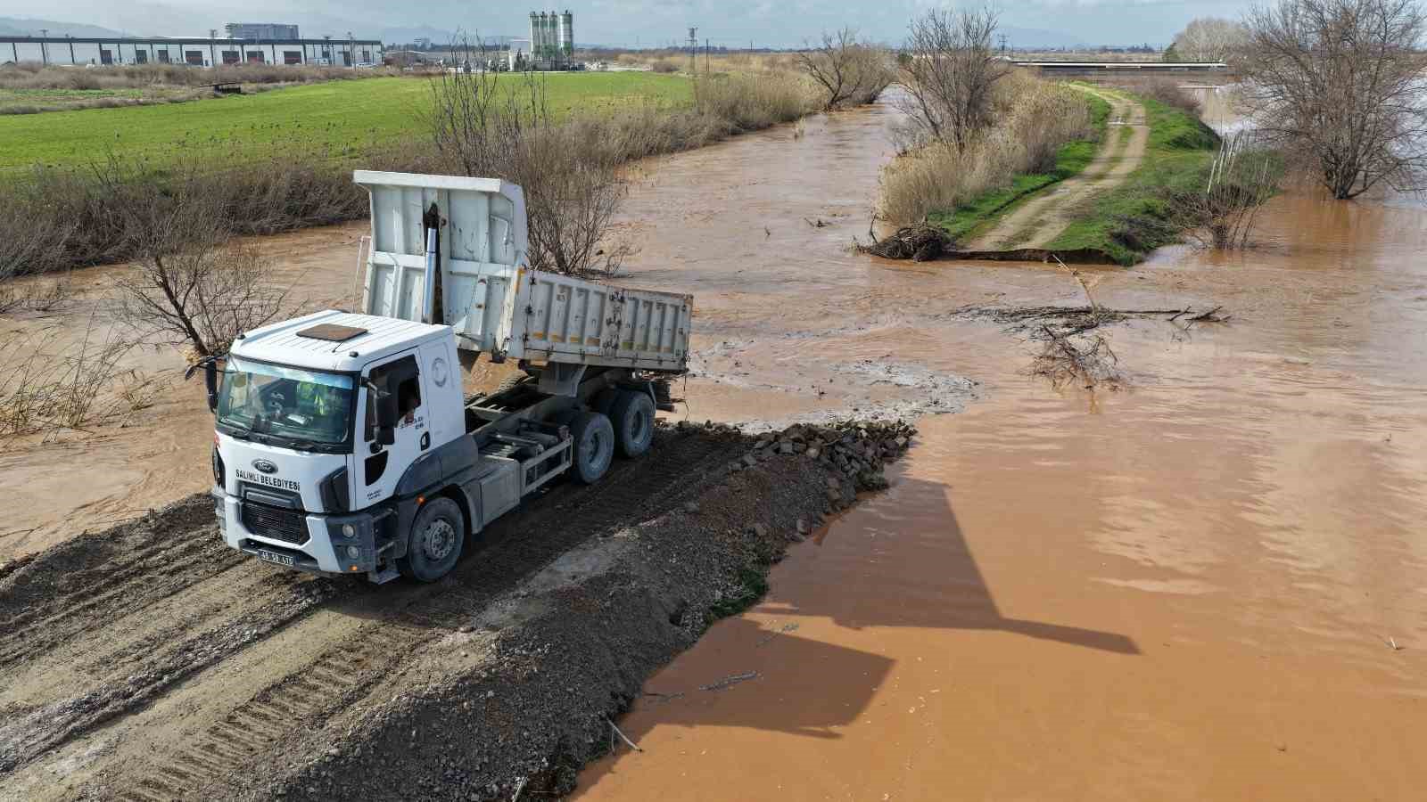 salihlide felaketin boyutu havadan goruntulendi 2 JzE9q34B