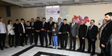 salihlide-yasam-becerileri-atolyesi-hizmete-girdi-XCC8rrkf.jpg