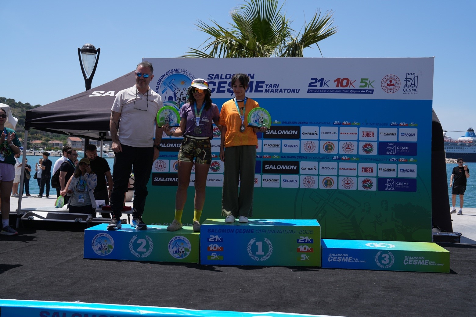 salomon cesme yari maratonunda oduller sahiplerini buldu 12 yWcVRz7u