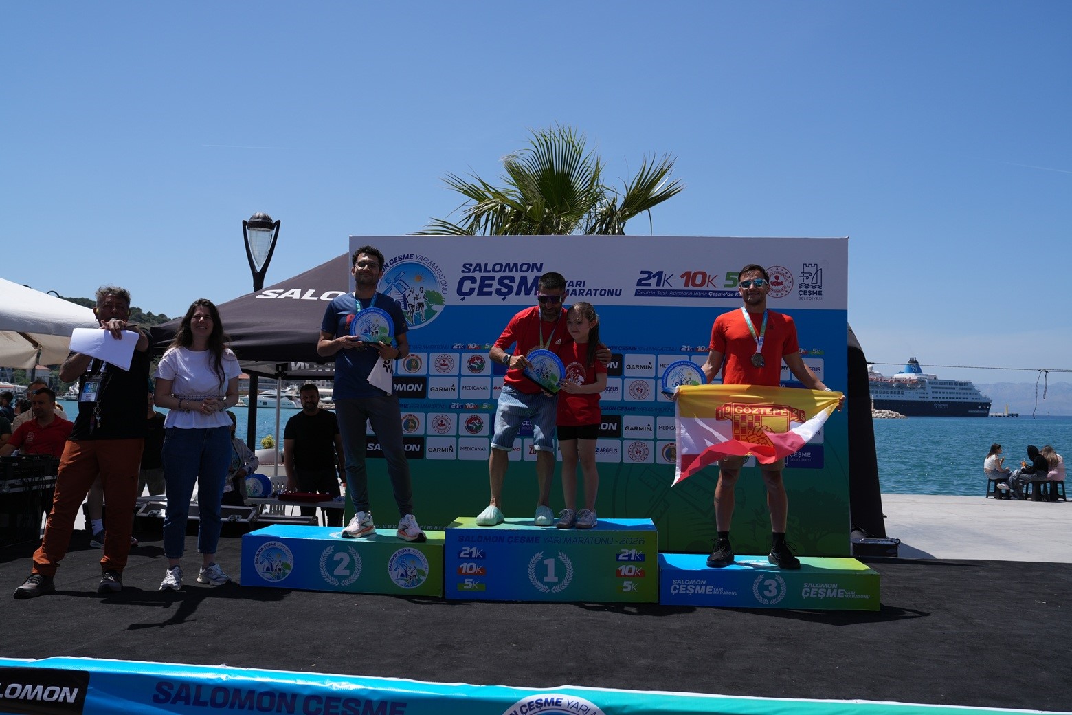 salomon cesme yari maratonunda oduller sahiplerini buldu 17 qRgeEycH
