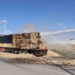 saman-balyasi-yuklu-tirda-yangin-ZsU93Nr3.jpg