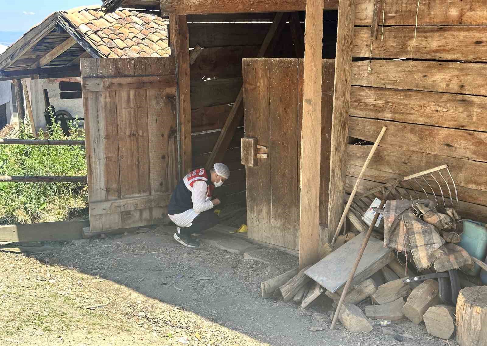 Samanlıkta öldürdüğü kişiyi çuvala koyup dereye atan sanık için haksız tahrik indirimi istendi 5 samanlikta oldurdugu kisiyi cuvala koyup dereye atan sanik icin haksiz tahrik indirimi istendi 1