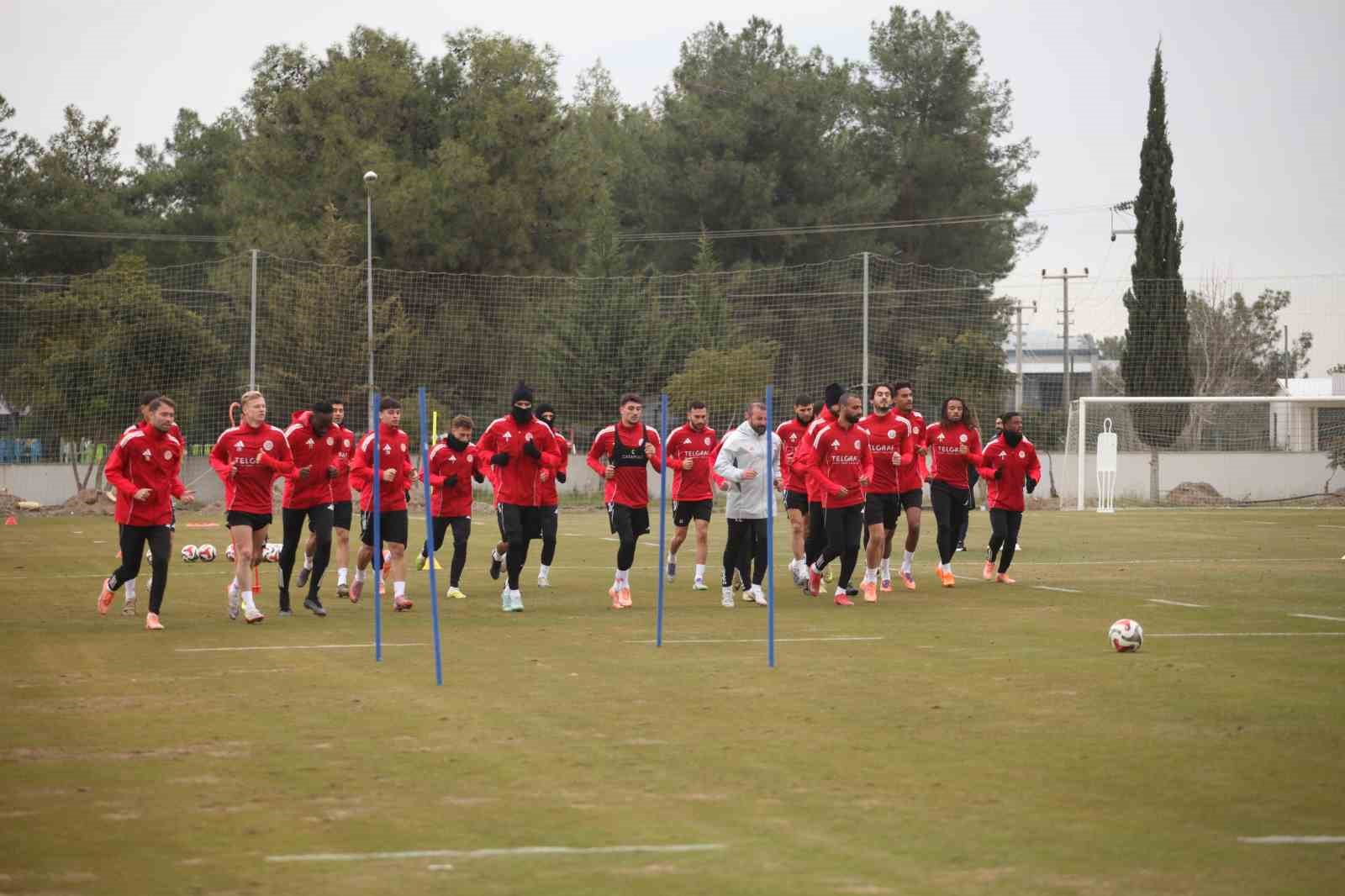 Sami Uğurlu: "Antalyaspor için elimizden geleni yapacağız " 9 sami ugurlu antalyaspor icin elimizden geleni yapacagiz 5 W5lNCy4K