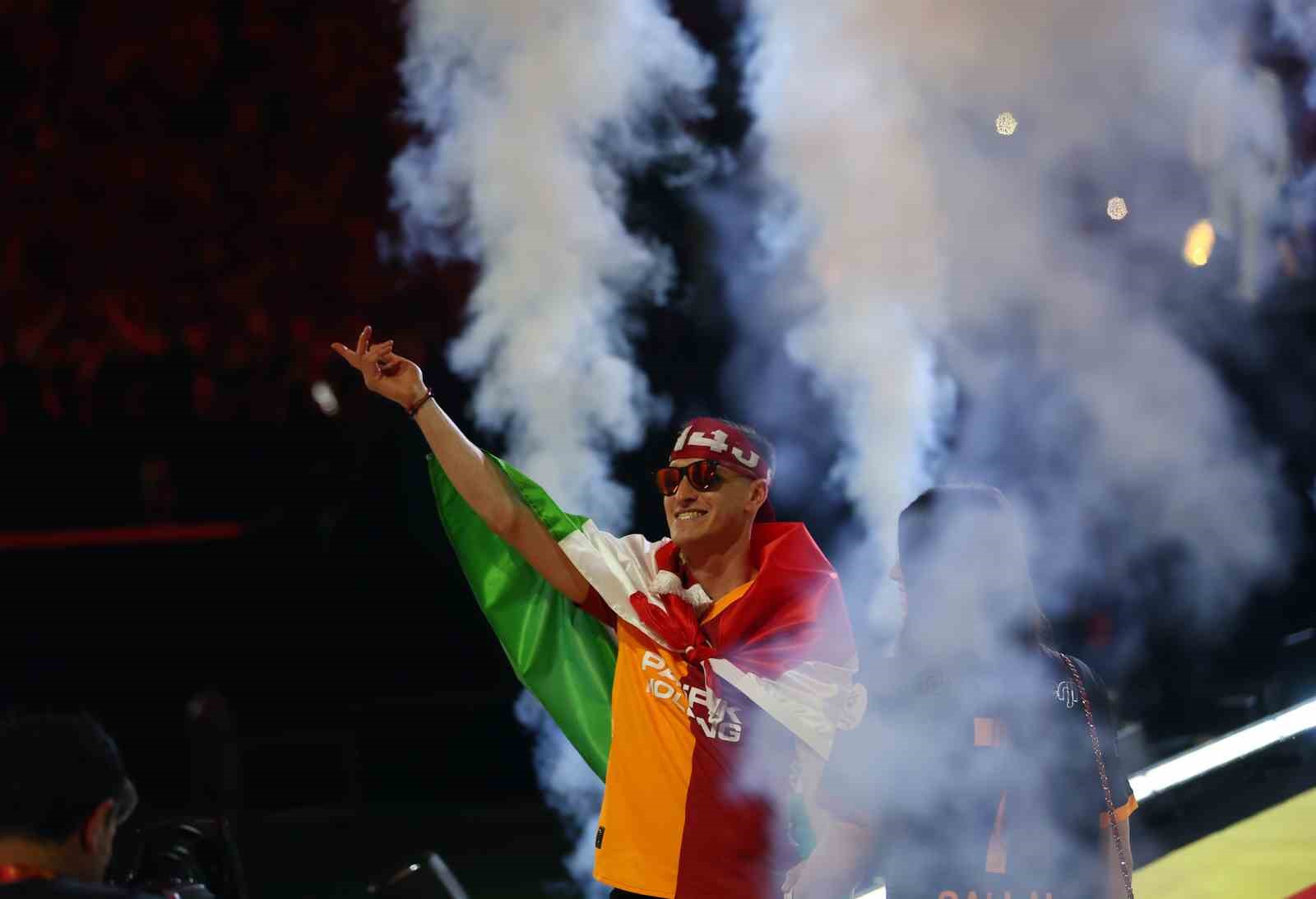 Şampiyon Galatasaray kupasını aldı 10 sampiyon galatasaray kupasini aldi 6 6PMQPbgZ