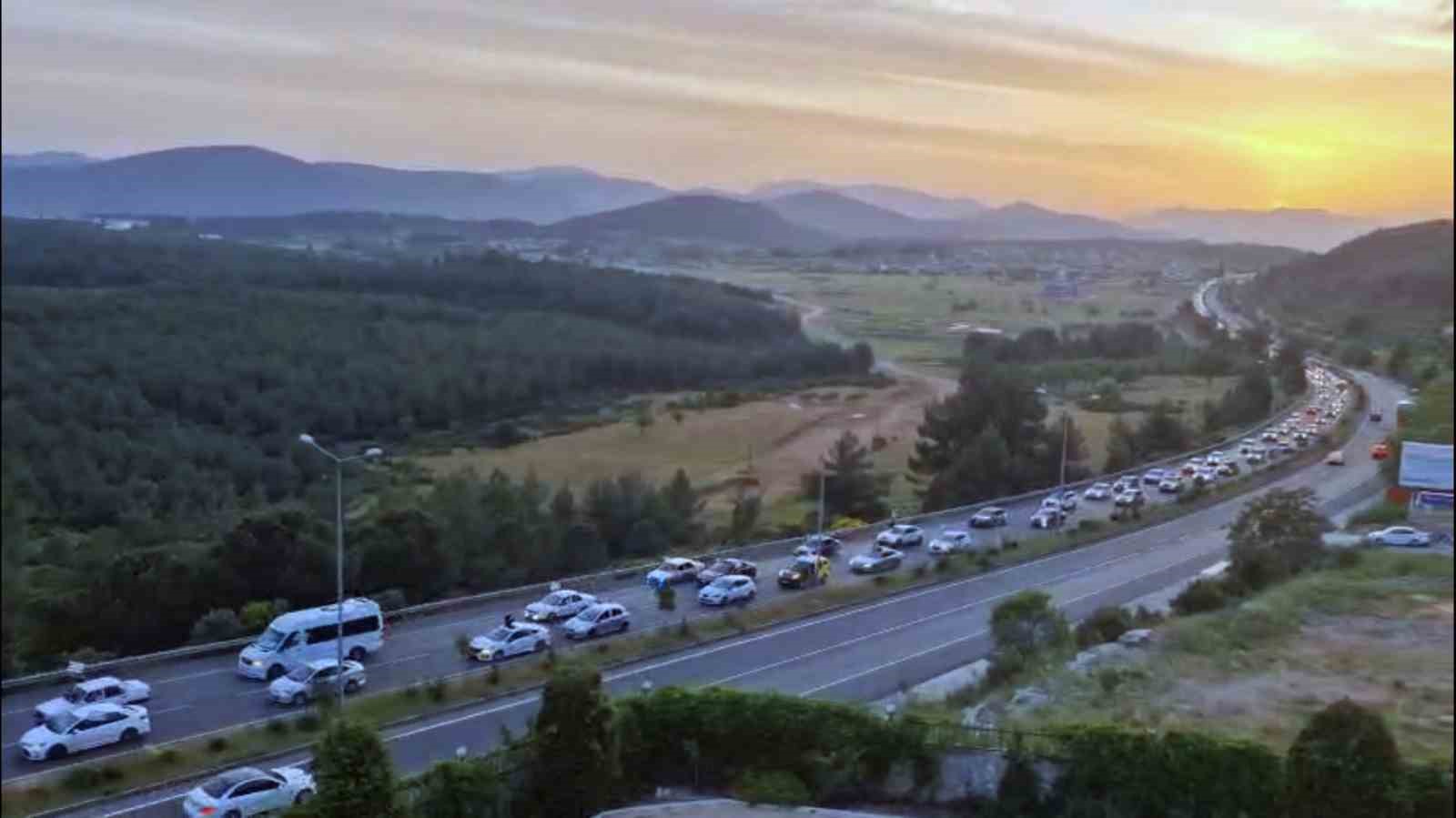 sampiyon muglaspora taraftarlardan muhtesem karsilama 3 YDtueHZY
