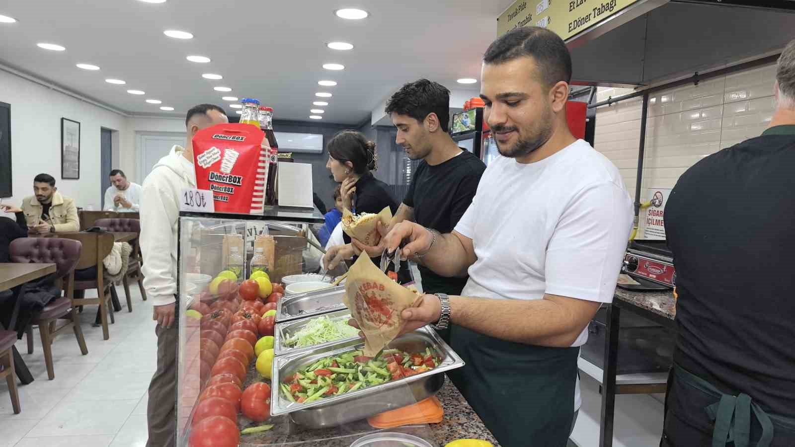 sampiyonlar liginden donercilige besiktasin eski futbolcusu doner dukkani acti 1 eXJbnh61
