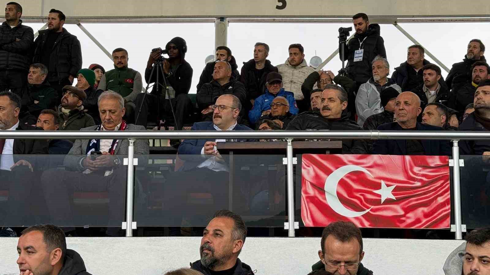 sampiyonluk yolunda kritik randevu varank ve celik tribunde 3 VwTlGOTp
