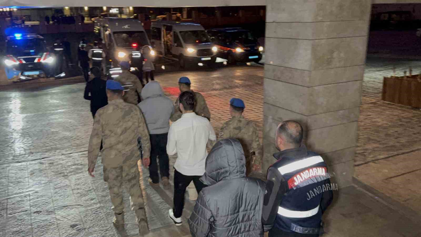 Samsun merkezli yasa dışı bahis operasyonunda 12 kişi tutuklandı 10 samsun merkezli yasa disi bahis operasyonunda 12 kisi tutuklandi 6 wacWTUf2