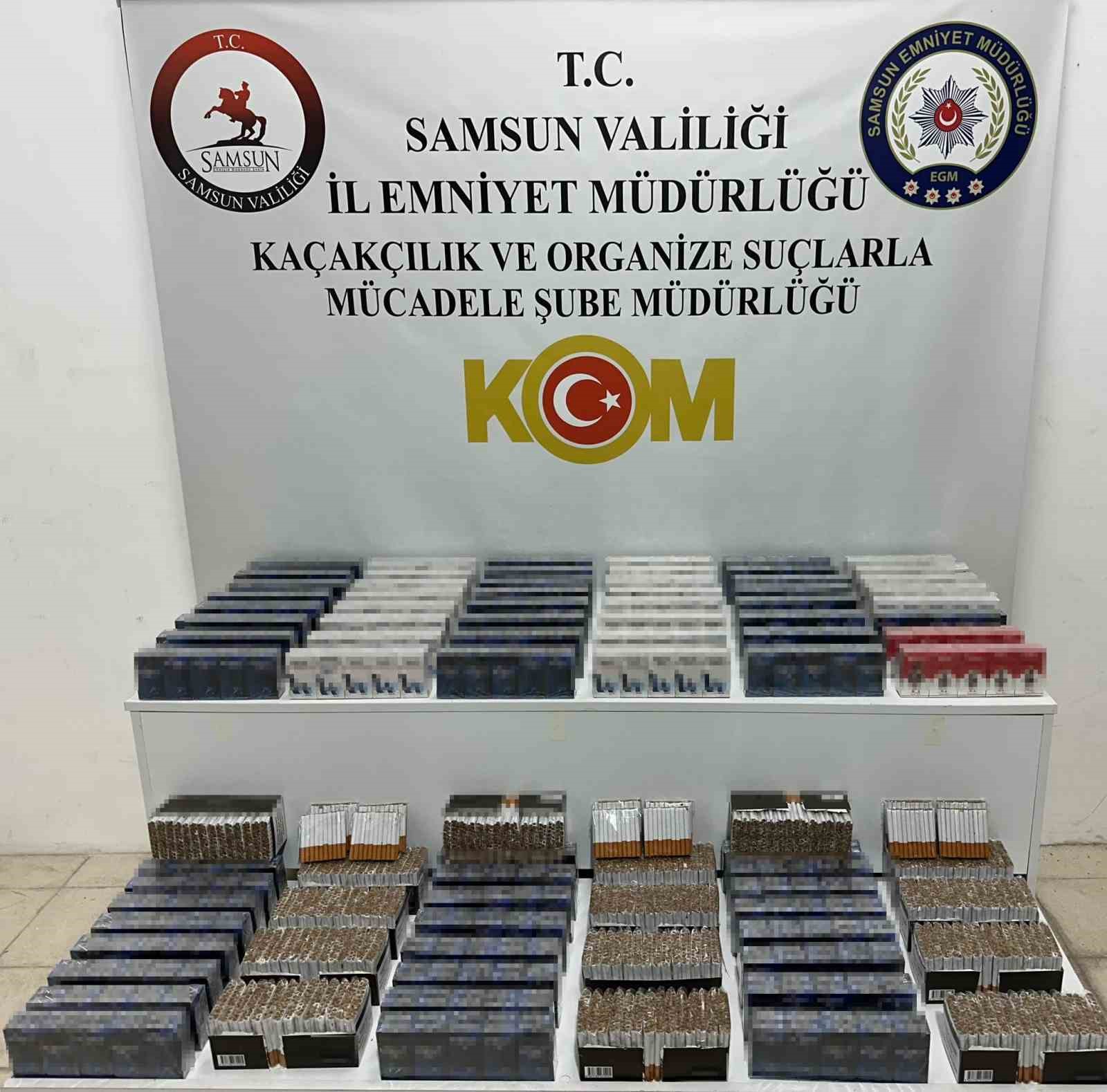 samsun polisinden kacak sigara operasyonu 19 bin 300 makaron ele gecirildi 0 KFPSebXO