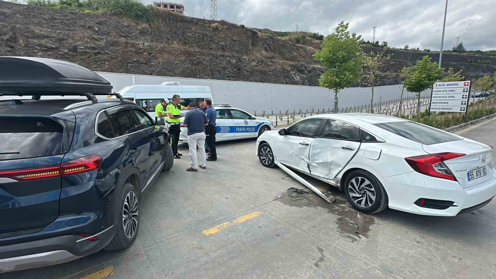 samsun sehir hastanesi yerleskesinde kaza 1 yarali 0