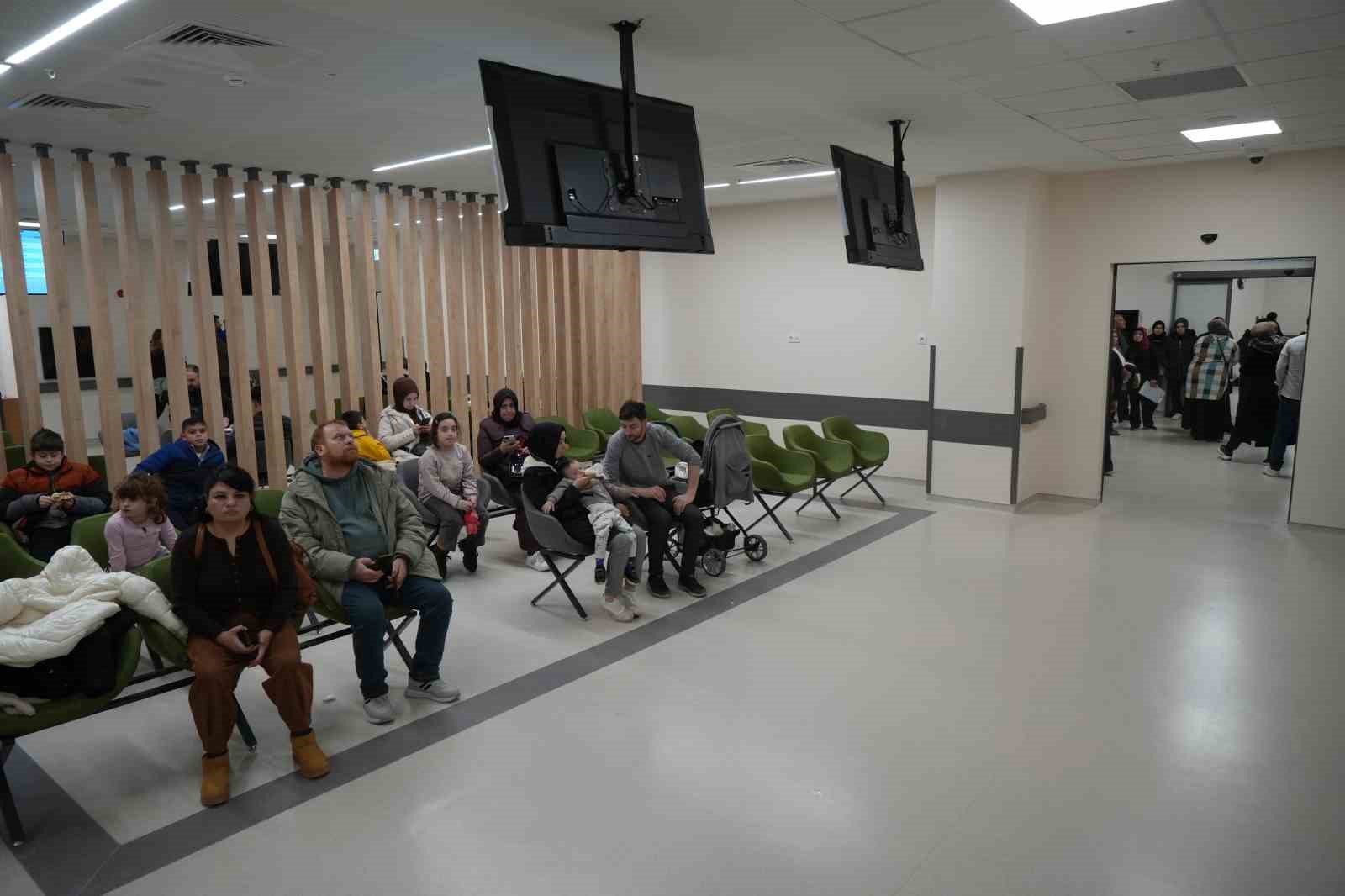 Samsun Şehir Hastanesi’nde kadın doğum ve çocuk klinikleri hizmette: İlk bebekler dünyaya geldi 9 samsun sehir hastanesinde kadin dogum ve cocuk klinikleri hizmette ilk bebekler dunyaya geldi 5 bizgfSUi