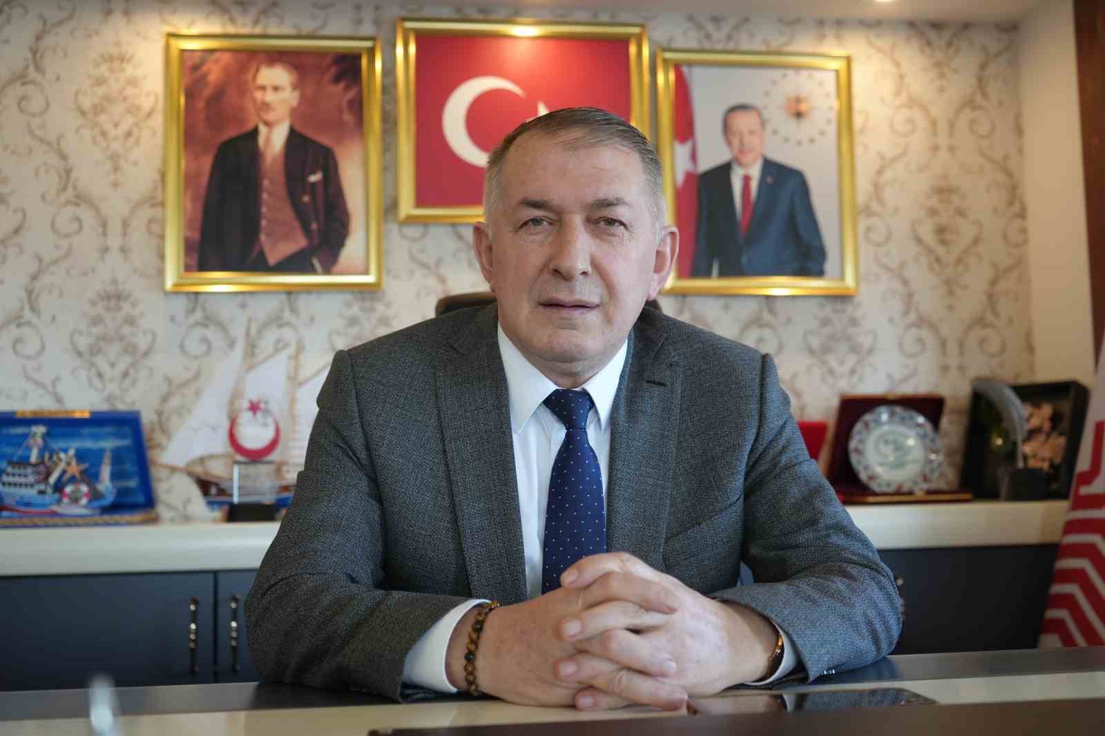 samsun vakiflar bolge mudurlugunden aylik 2 bin 560 kisiye gida bin 400u askin ogrenciye a7PGU3Ww