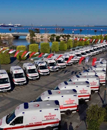 samsuna-100-yeni-ambulans-filodaki-arac-sayisi-60tan-160a-cikiyor-tEV4dnUx.jpg