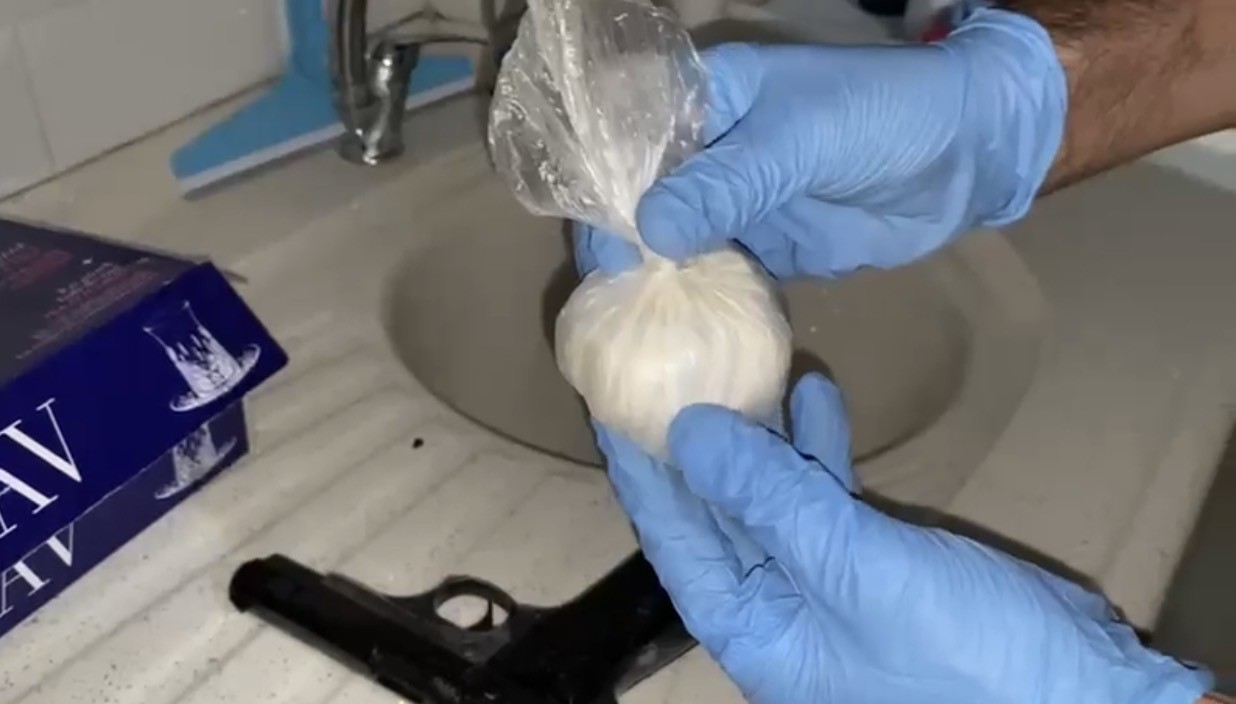 samsunda 105 bin uyusturucu hap ele gecti 5 gozalti 5 pcii6NyZ