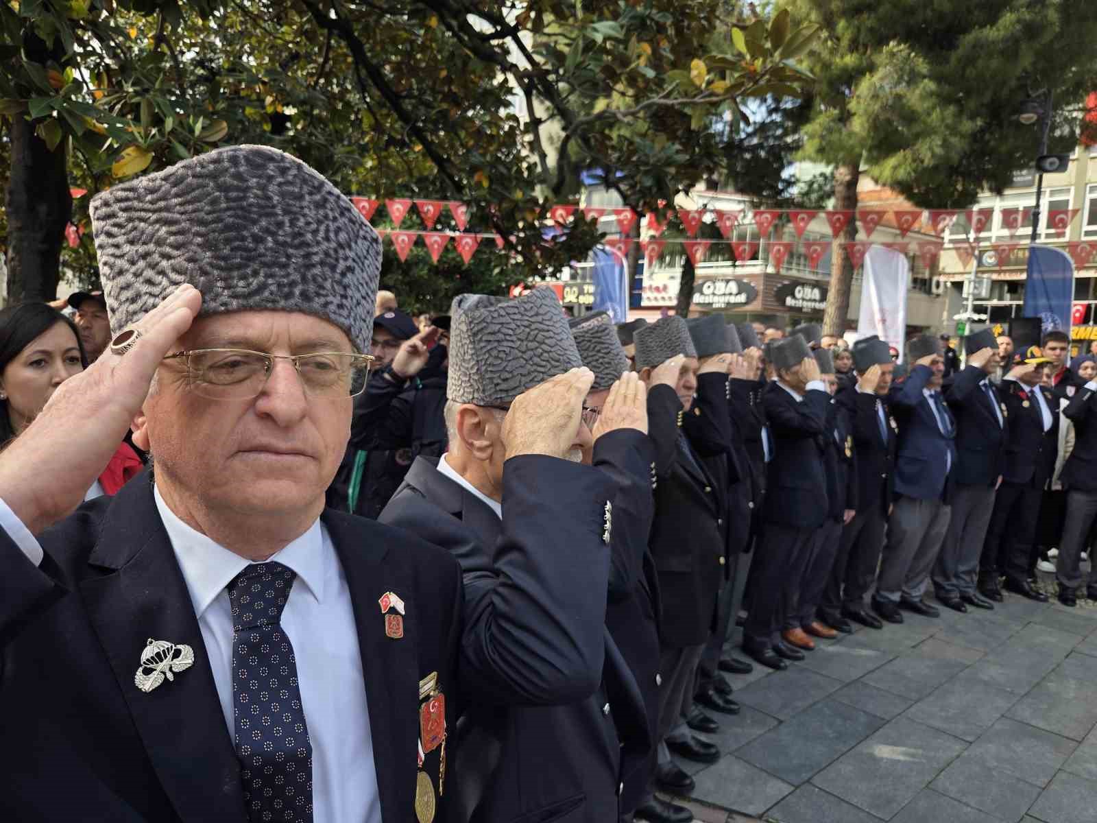 Samsun’da 19 Mayıs kutlamaları başladı 8 samsunda 19 mayis kutlamalari basladi 4 YP3g683N