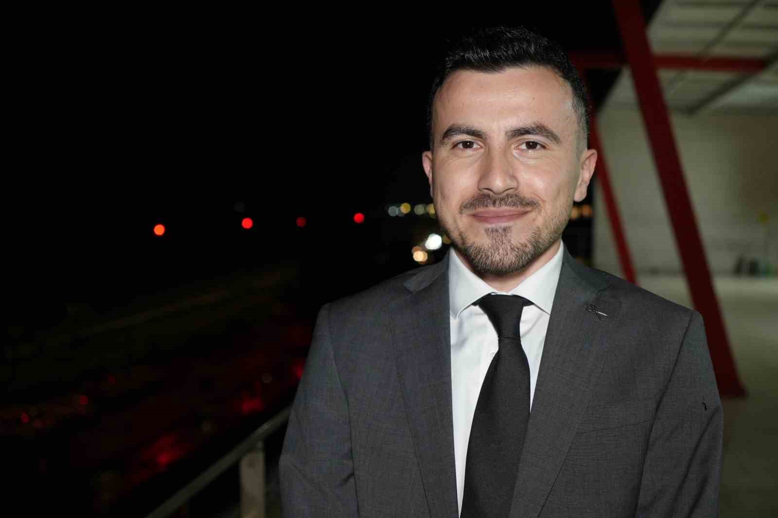 Samsun’da 19 Mayıs’a özel aydınlatma: Kırmızı beyaz ışıklar sahili süsledi 6 samsunda 19 mayisa ozel aydinlatma kirmizi beyaz isiklar sahili susledi 2 sGd9HBFw