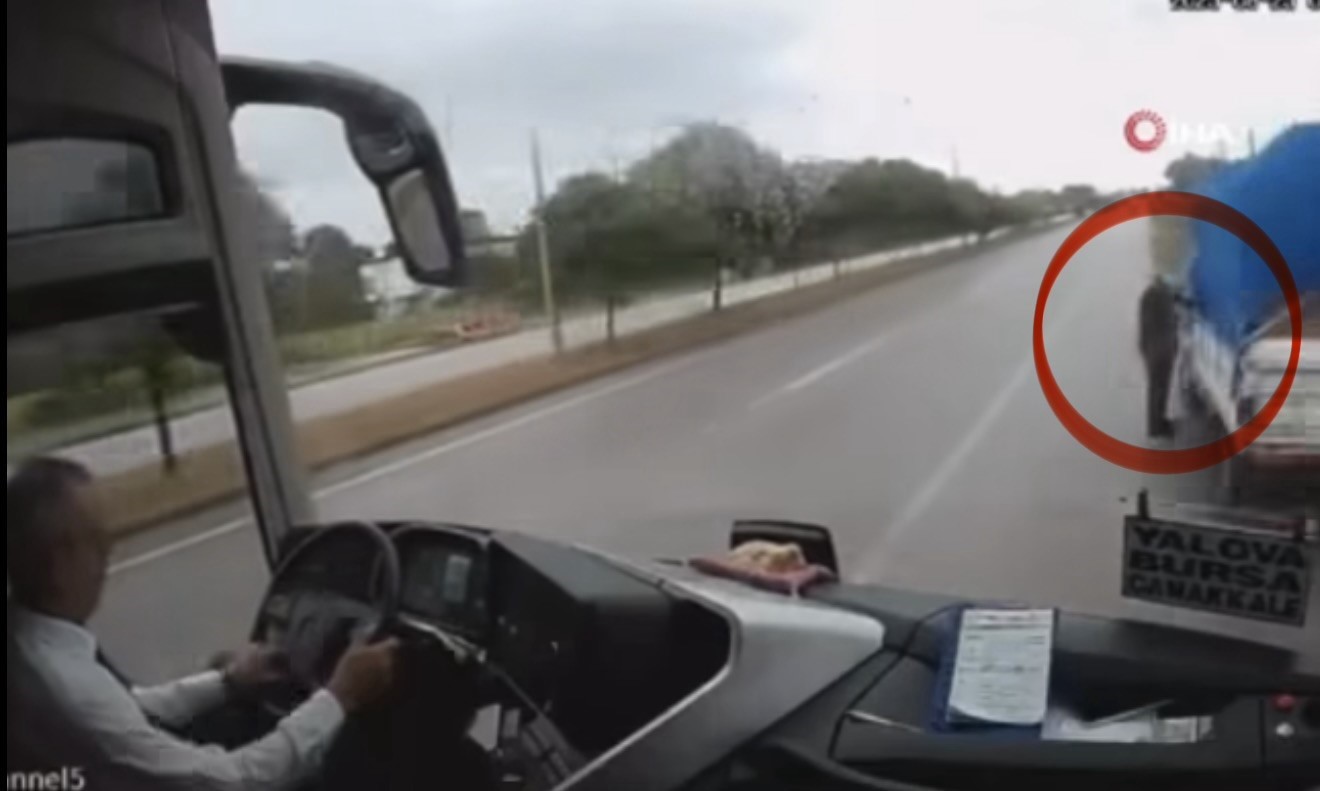 Samsun’da 2 kişinin öldüğü kazada otobüs şoförüne 4 yıl 7 ay hapis cezası 11 samsunda 2 kisinin oldugu kazada otobus soforune 4 yil 7 ay hapis cezasi 7 BvZPb5vE